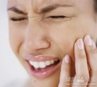 口腔潰瘍反復發作是什麼原因