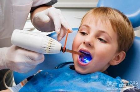 孩子有了齲齒怎麼辦呢，還沒換牙