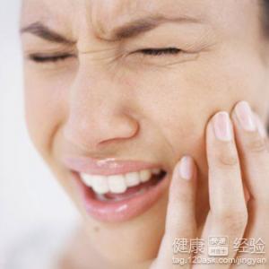牙一遇熱或冷就痛，並無齲齒，是怎麼回事呢
