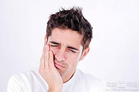 牙龈腫痛牙周炎怎麼預防