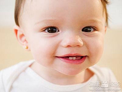 孩子兩歲七個月，牙齒只有16顆正常嗎