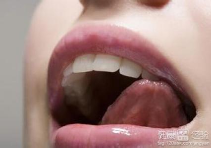 經常舔唇得的慢性唇炎有什麼治療方法嗎