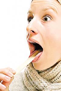 舌頭還有口腔裡長滿紅斑是舌炎嗎