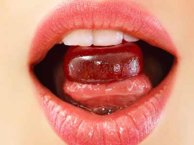 有關口腔潰瘍的臨床表現和治療方法