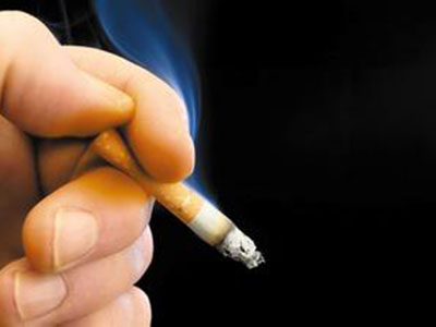 吸煙也是口腔潰瘍的一大誘因