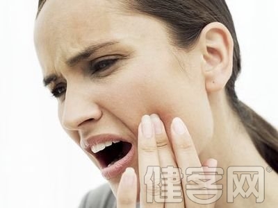 口腔潰瘍會病變為口腔癌嗎？