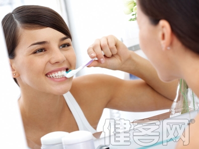 早上刷牙為何牙疼 夜間磨牙易致牙齒敏感