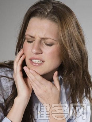 牙痛跟牙周炎有關？