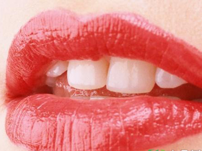 警惕牙齒上的癌信號 兩類人小心牙龈癌