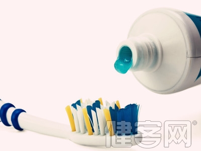 牙膏擠太多可能誘發口腔癌