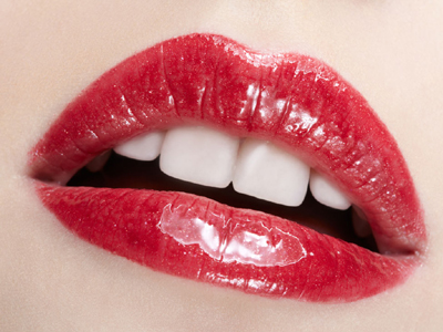八種因素導致的嘴唇干裂