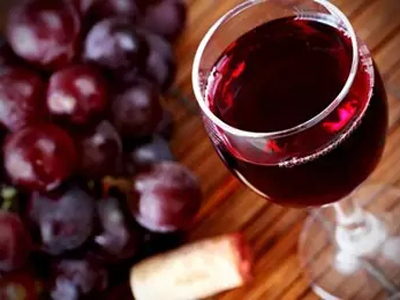 哇塞，紅酒能夠有效預防口腔與牙齒疾病