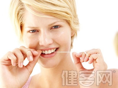 　　在中國，使用牙線的人並不多，其實，牙線比牙刷更能預防牙科疾病。