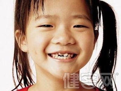孩子滿口黃牙可能是缺鈣