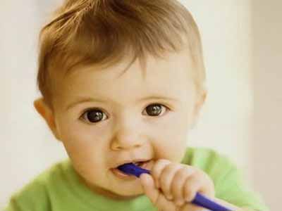 5大法寶專門對付不愛刷牙的寶寶