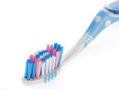 你牙刷上有多少細菌在作亂~你造嗎？