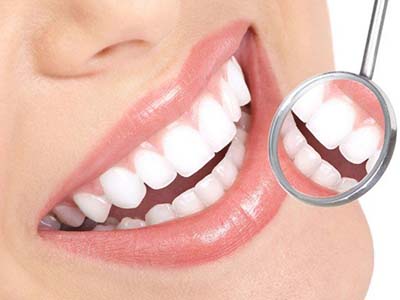 洗牙、使用牙線會把牙縫弄大嗎？