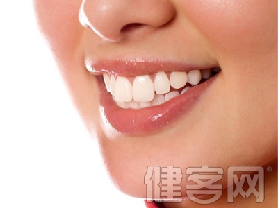 牙石由牙垢形成 所以要定期洗牙