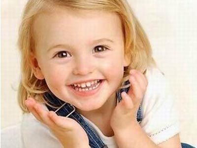 知識百科：孩子牙齒為什麼發黃？如何預防孩子出現牙黃？