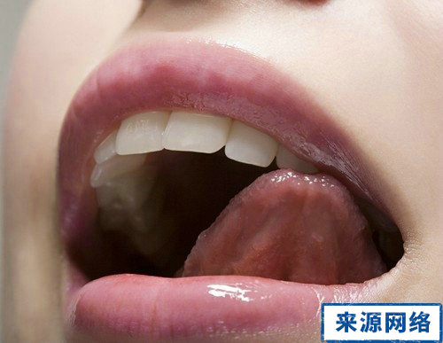 牙齒排列不齊危害 牙齒排列不齊 口臭 口臭的原因