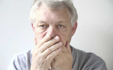 老年人牙痛的病因有哪些 老年人為什麼會牙痛 老年人牙痛如何緩解