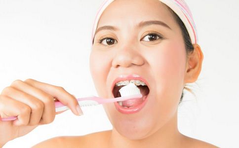 牙周炎吃什麼好得快 牙周炎吃什麼食物 牙周炎吃哪些食物