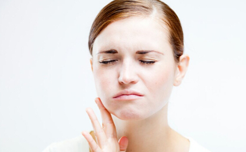 如何預防牙周炎 牙周炎的預防方法 牙周炎的症狀與表現