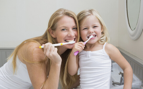 牙周炎如何治療 牙周炎如何護理 牙周炎的護理方法
