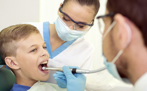 牙周炎有什麼危害 牙周炎如何治療 牙周炎怎麼治療