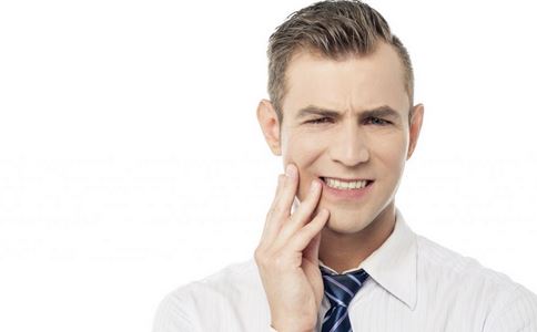牙周炎有什麼症狀 牙周炎如何預防 牙周炎如何治療