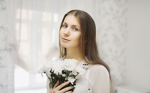 女性拔牙好麼 女性拔牙要注意什麼 女性拔牙有什麼注意事項